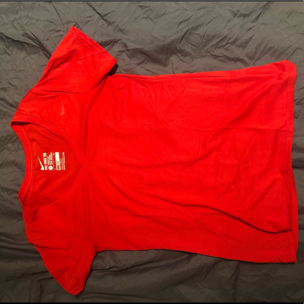 Nike Dri- Fit Navy Red Size Small